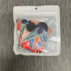 Multi-Color Face Mask with Vent